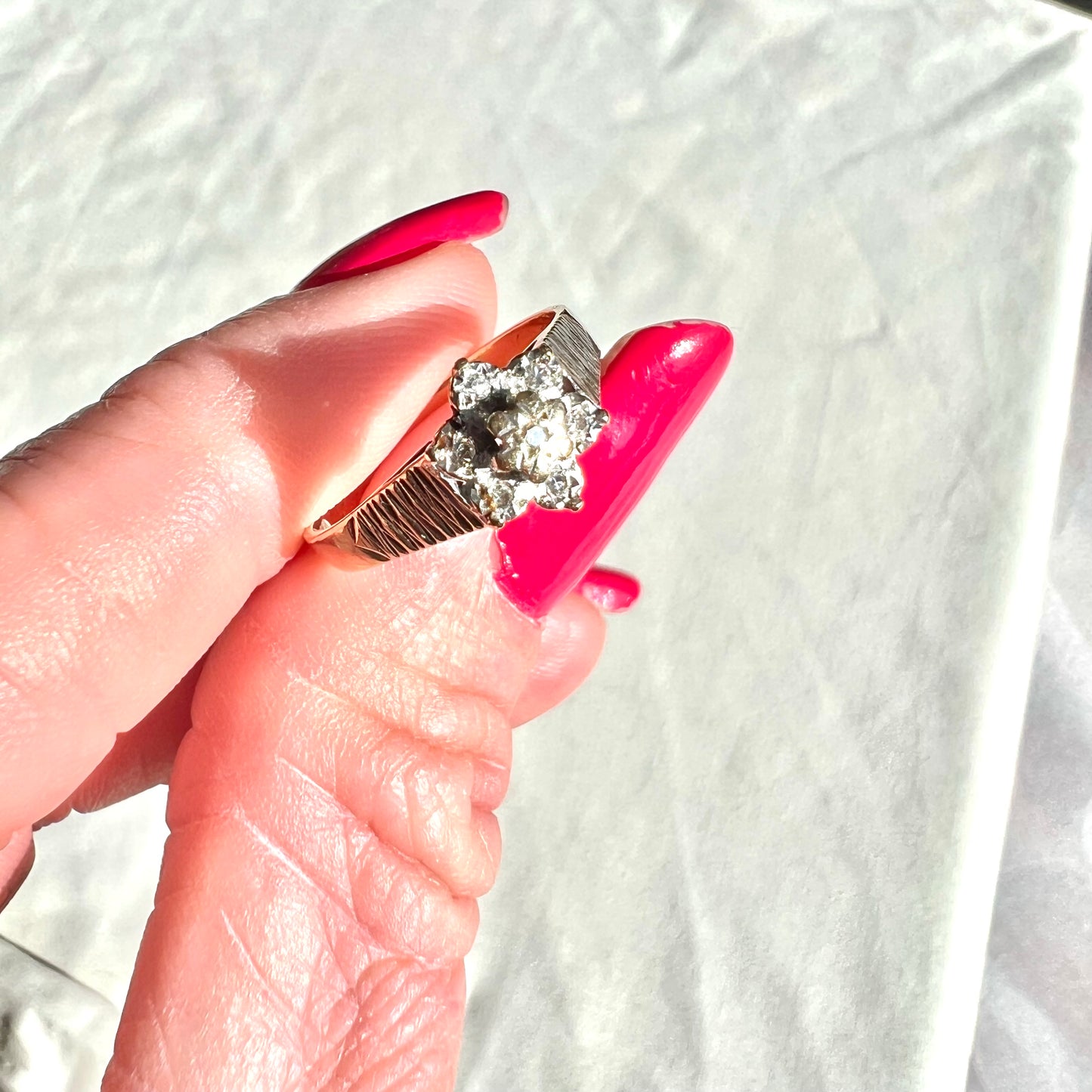 Diamond Flower Cluster Ring - Vintage - 9ct Gold Textured Shoulders - Size N 1/2
