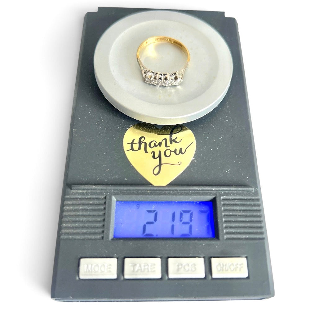Vintage 18ct Gold Platinum Four Diamond Ring Stamped 18CT & PT Size N