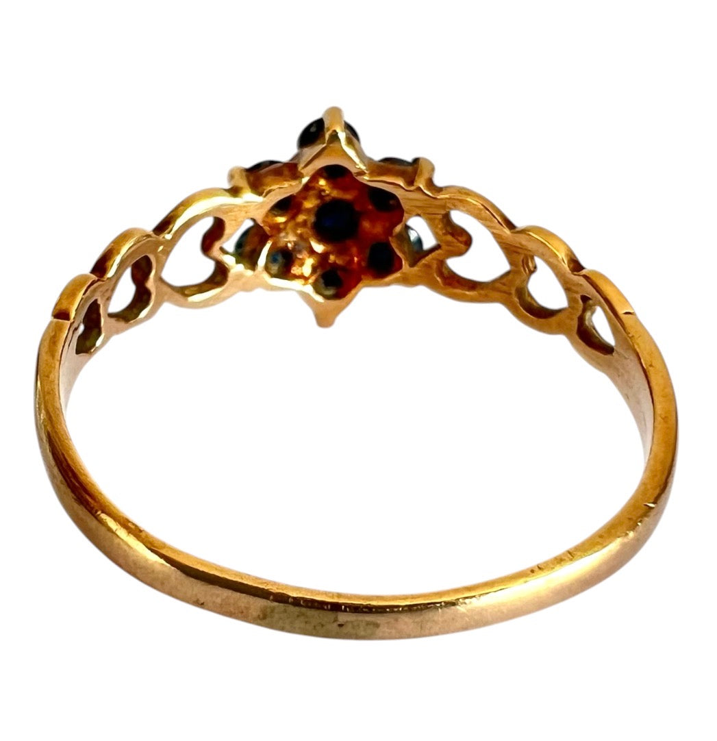Vintage 9ct Gold Sapphire Flower Cluster Ring - Heart Shoulders - Size O