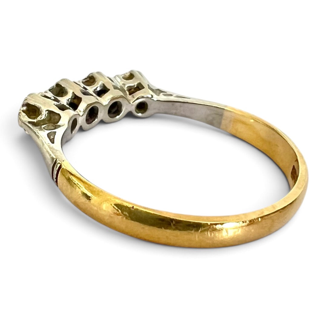 Vintage 18ct Gold Platinum Four Diamond Ring Stamped 18CT & PT Size N