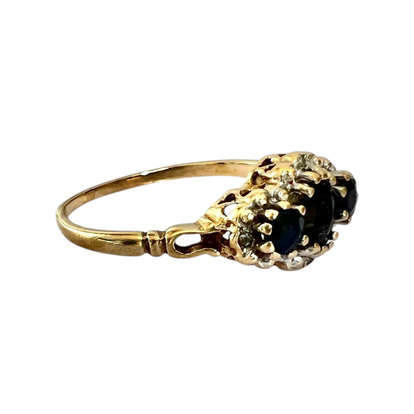 Sapphire & Diamond Three Stone Ring - Vintage - 9ct Gold - Size O