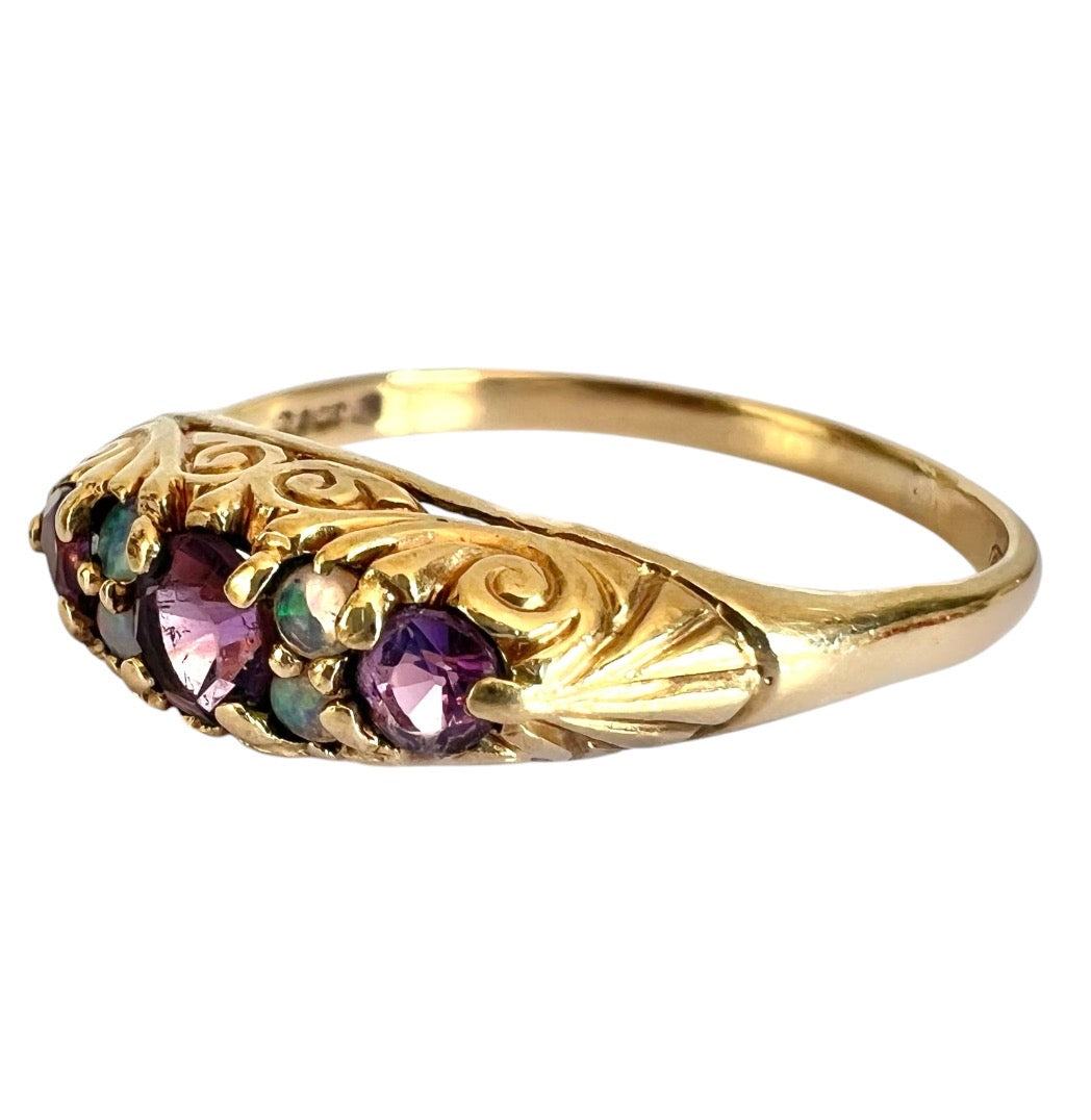Vintage 9ct Gold Opal & Amethyst Ring – London 1976 – Size U