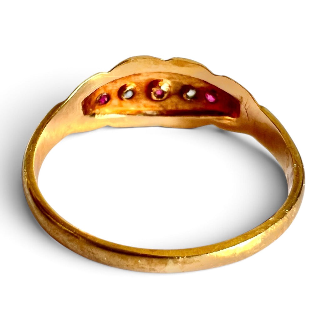 Vintage 1972 9ct Gold Ruby Simulant & White Paste Five Stone Hallmark  Size O