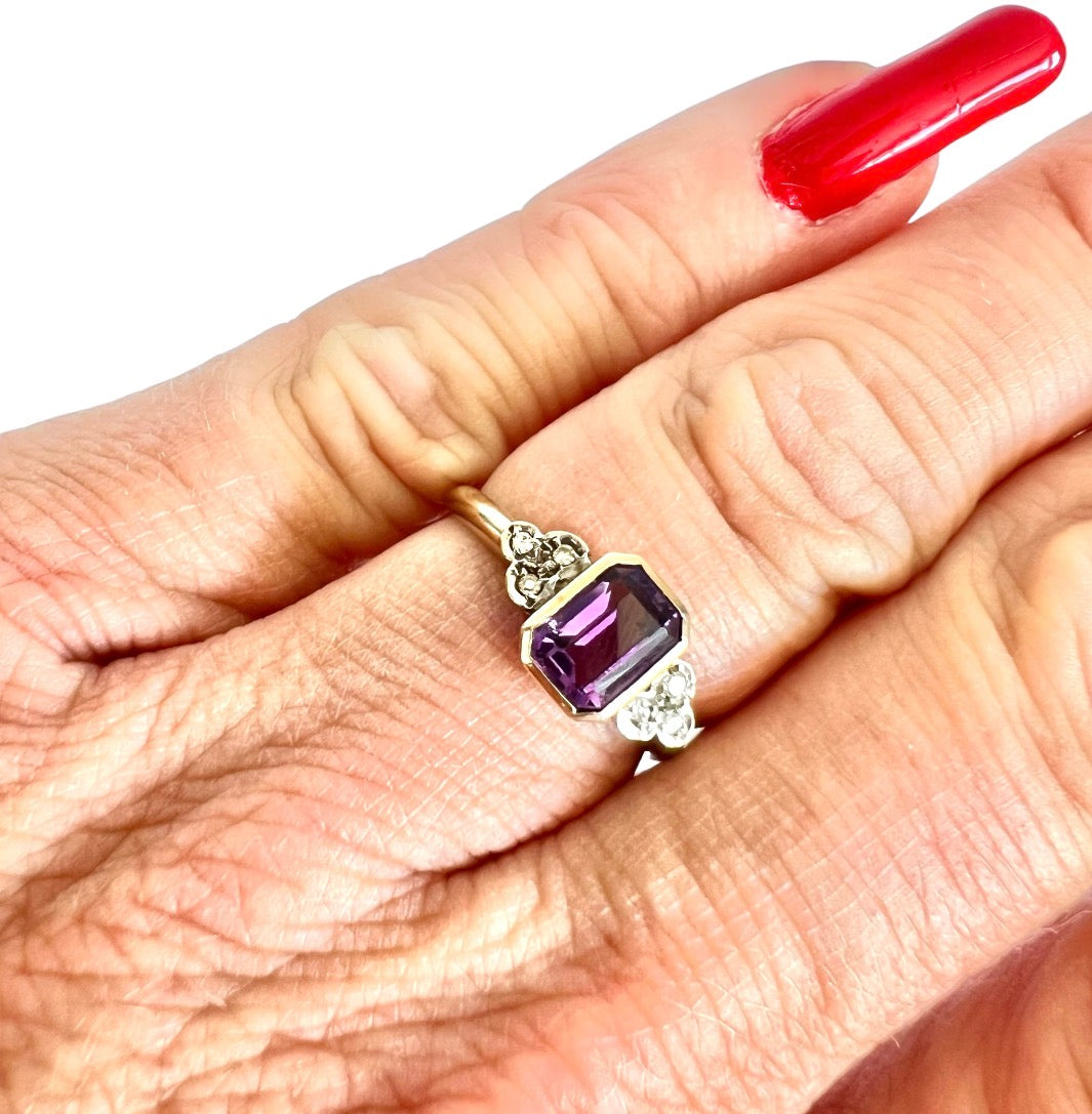 9ct Gold Amethyst & Diamond Ring – Emerald Cut – Vintage 1993 – Size N