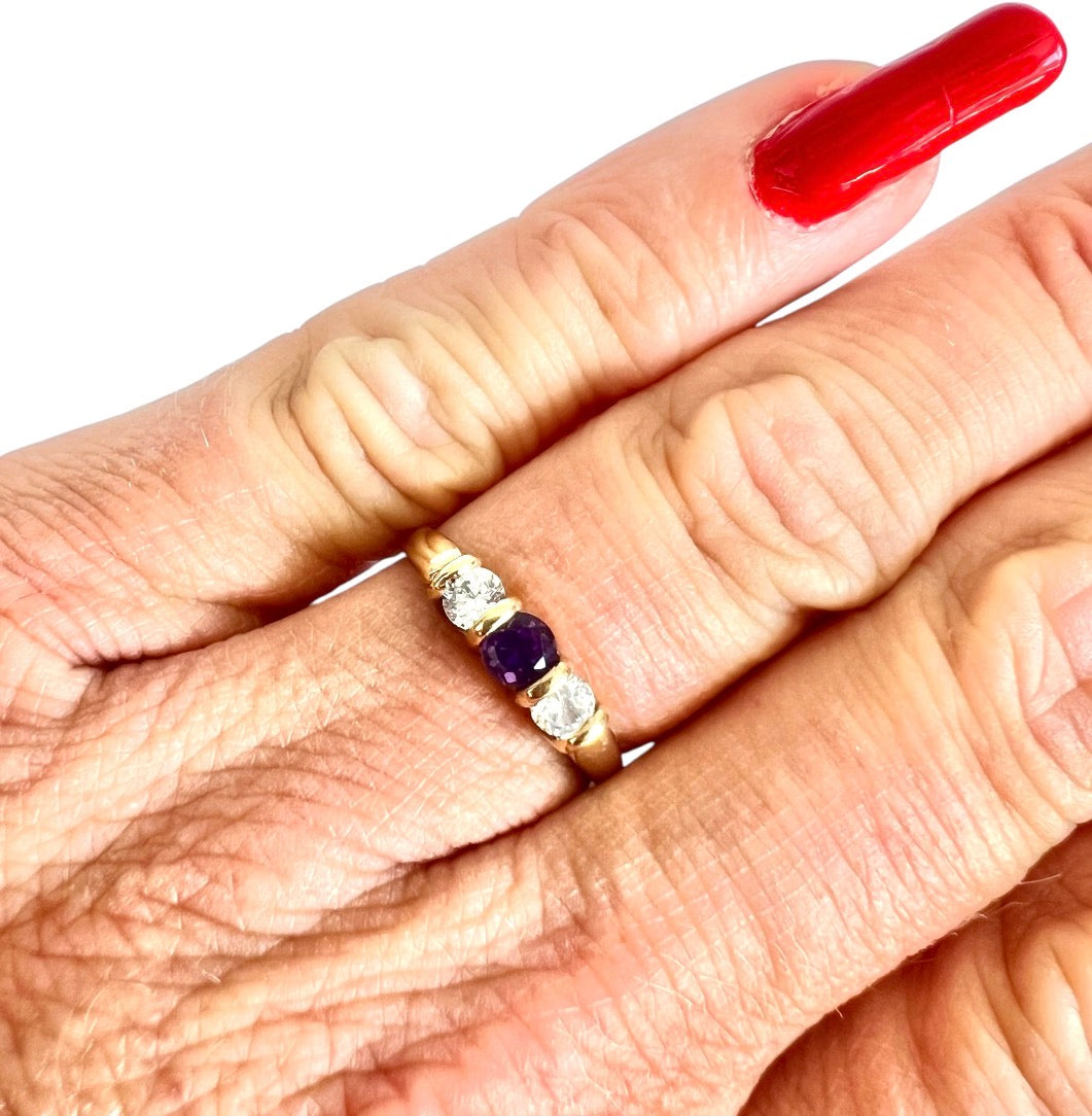 Vintage 9ct Gold Amethyst & Cubic Zirconia Three Stone Ring Size O 1/2