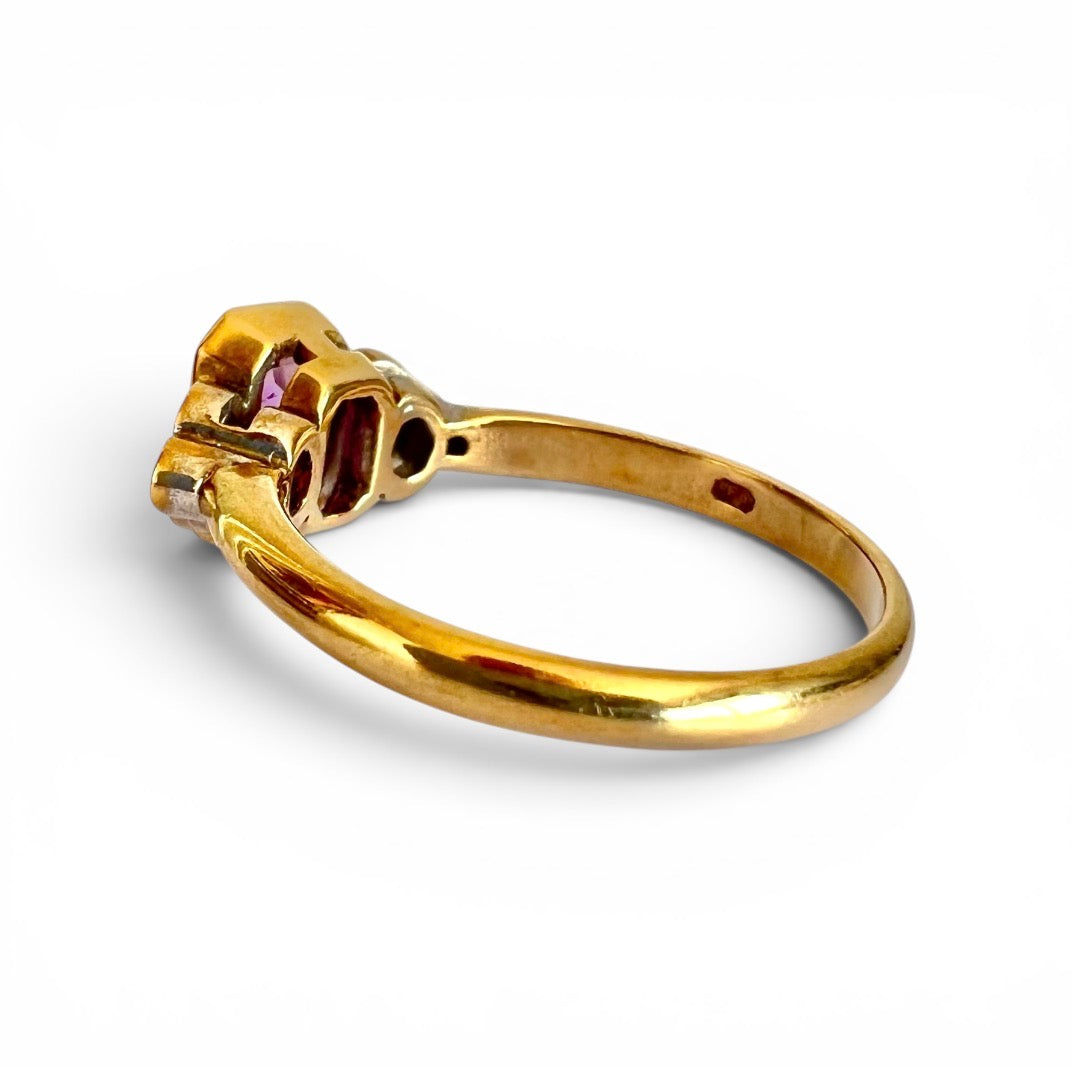 9ct Gold Amethyst & Diamond Ring – Emerald Cut – Vintage 1993 – Size N