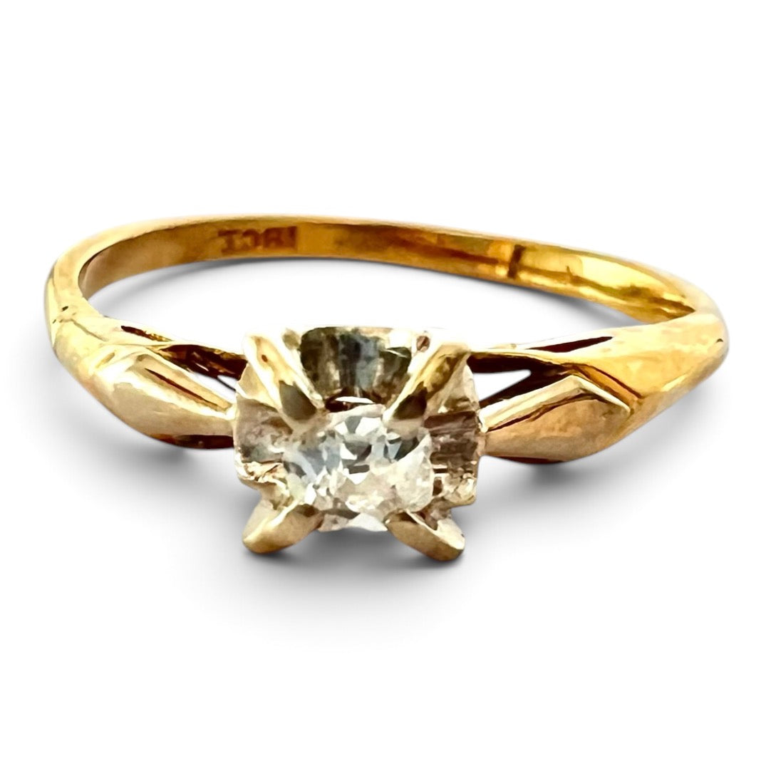 Vintage 18ct Yellow & White Gold Diamond Solitaire Ring 18CT Size K½