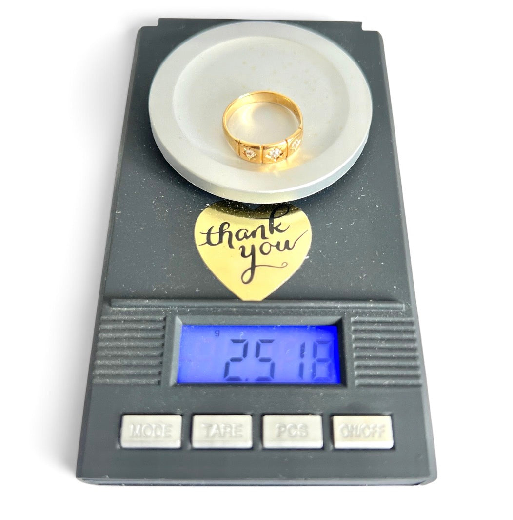Antique 18ct Gold Three Stone Diamond Ring Old Cut Graduated Size J 3/4
