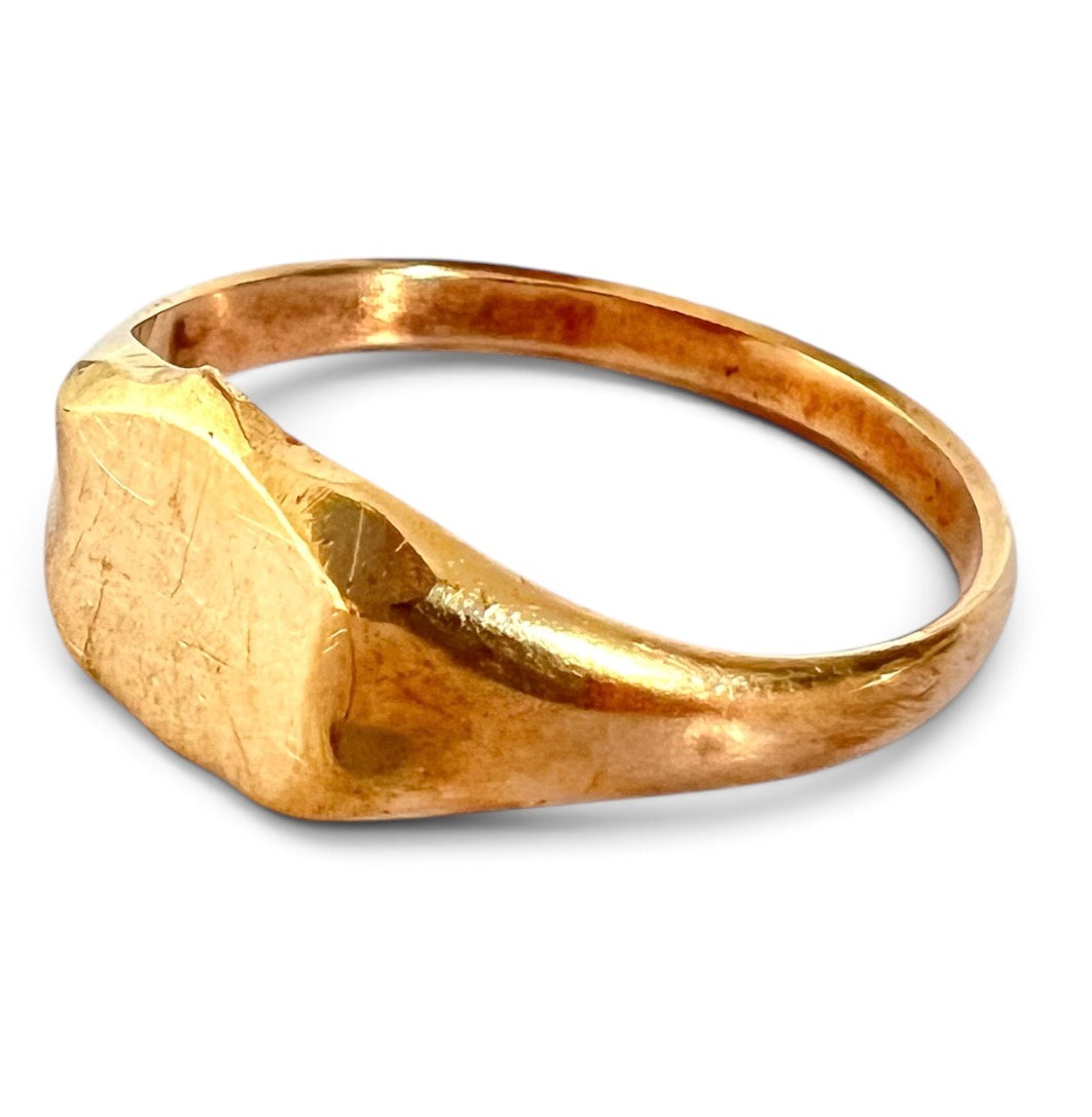 Vintage Yellow Gold Shield Signet Ring 3.04g Engravable Unisex Size S