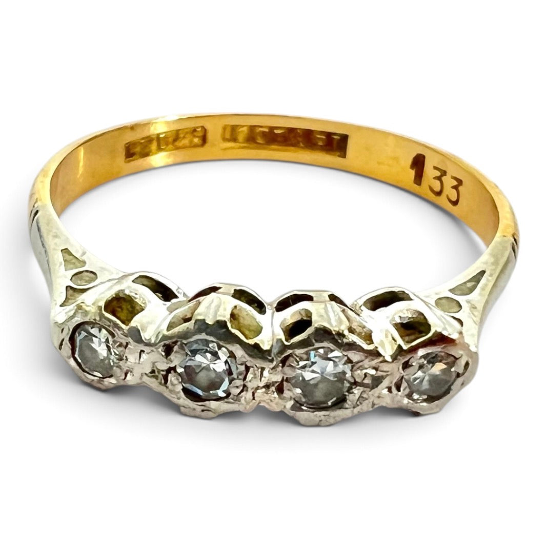 Vintage 18ct Gold Platinum Four Diamond Ring Stamped 18CT & PT Size N