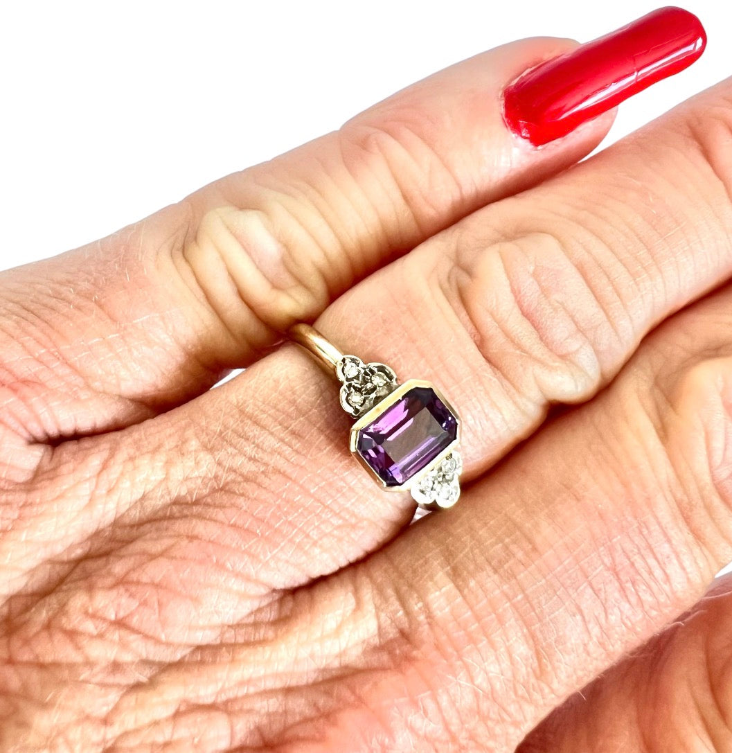 9ct Gold Amethyst & Diamond Ring – Emerald Cut – Vintage 1993 – Size N