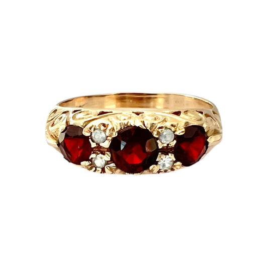 Garnet & Topaz Three Stone Ring Vintage - 9ct Gold Carved - Size P 1/2