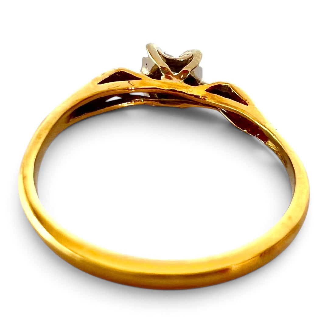 Vintage 18ct Yellow & White Gold Diamond Solitaire Ring 18CT Size K½