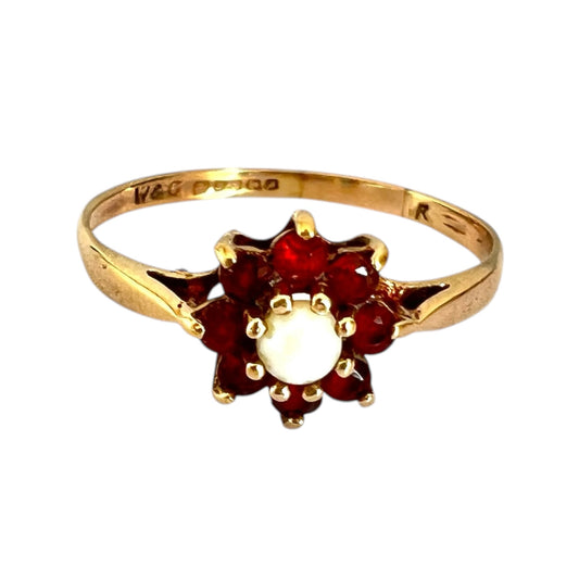 Pearl & Garnet Cluster Ring Vintage 9ct Gold Birmingham Hallmarked - Size P 1/2
