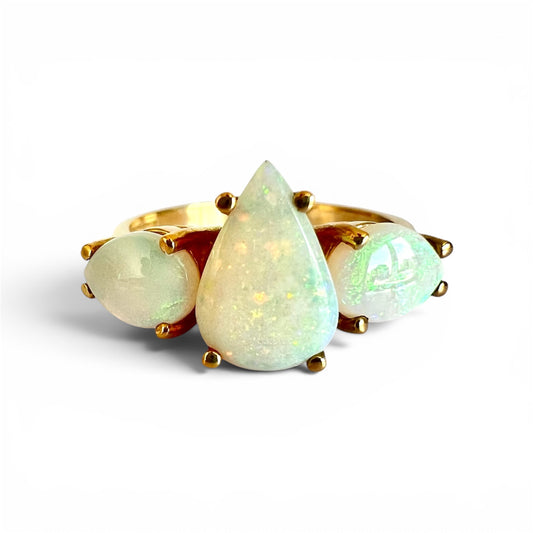Vintage 9ct Gold Opal Ring – Three Pear Cut Opals – Hallmarked – Size N