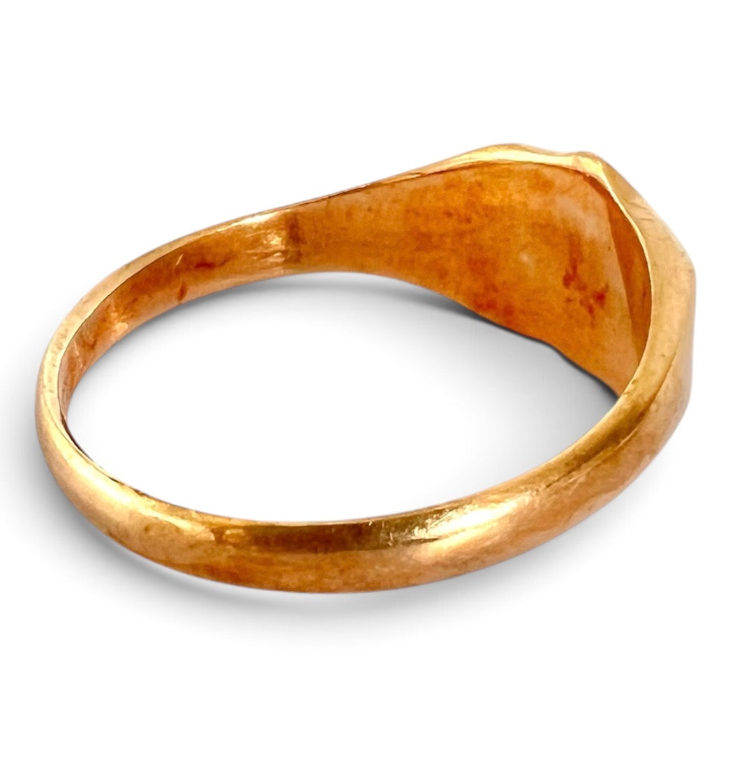 Vintage Yellow Gold Shield Signet Ring 3.04g Engravable Unisex Size S
