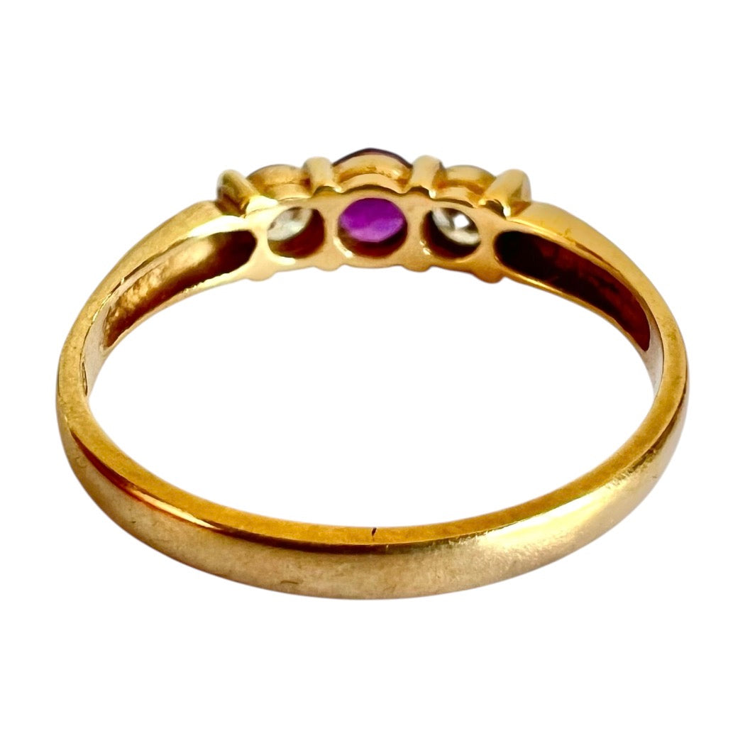 Vintage 9ct Gold Amethyst & Cubic Zirconia Three Stone Ring Size O 1/2