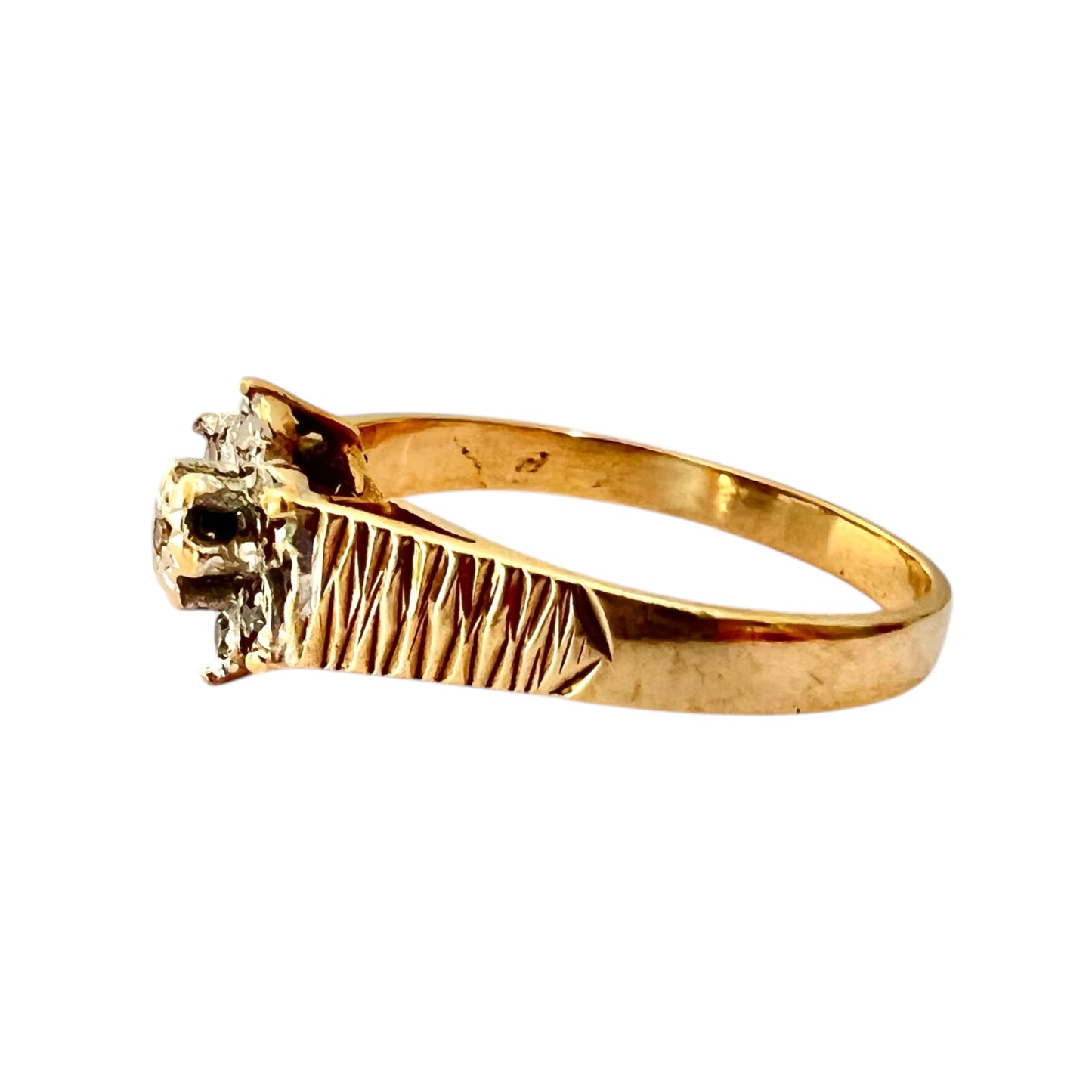 Diamond Flower Cluster Ring - Vintage - 9ct Gold Textured Shoulders - Size N 1/2