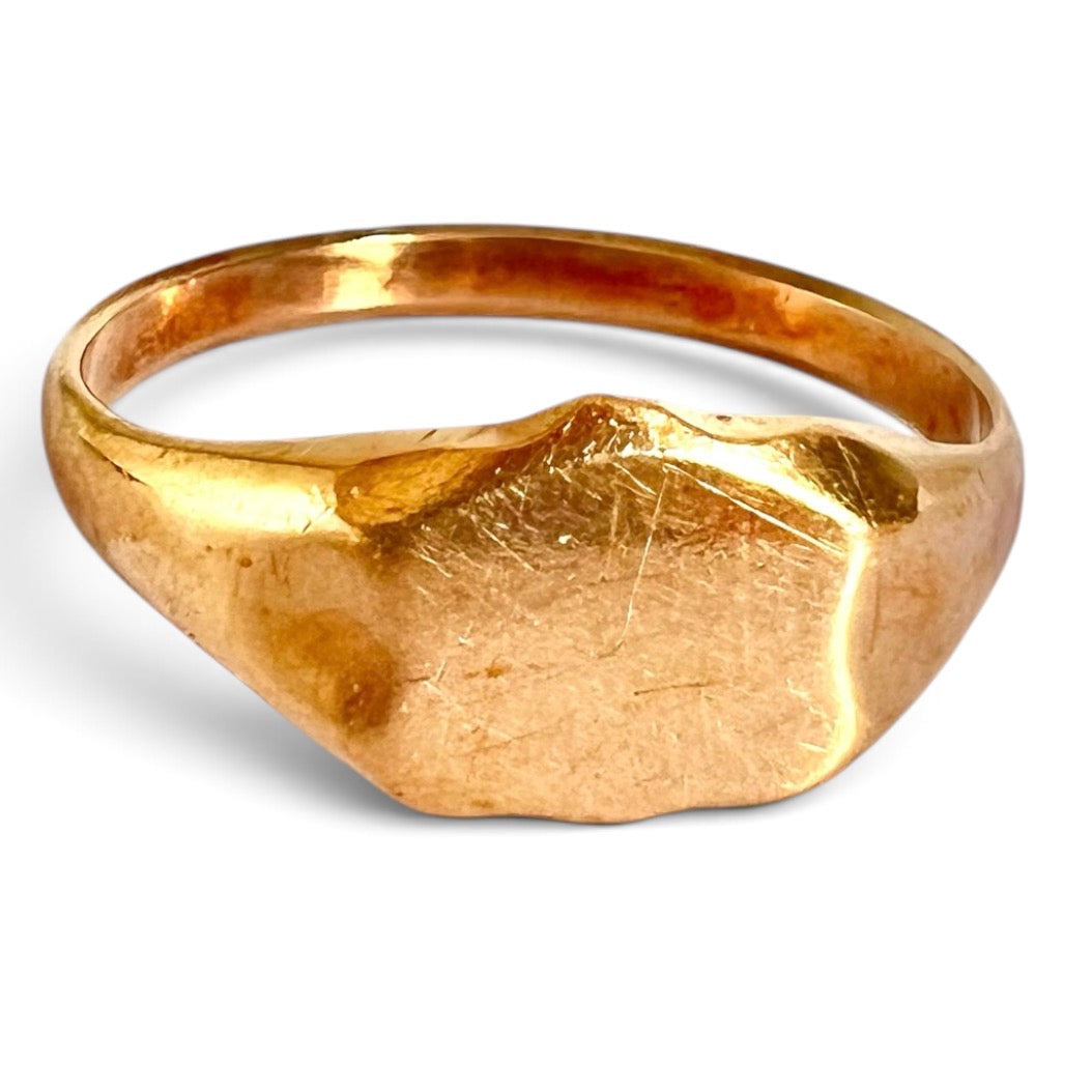 Vintage Yellow Gold Shield Signet Ring 3.04g Engravable Unisex Size S