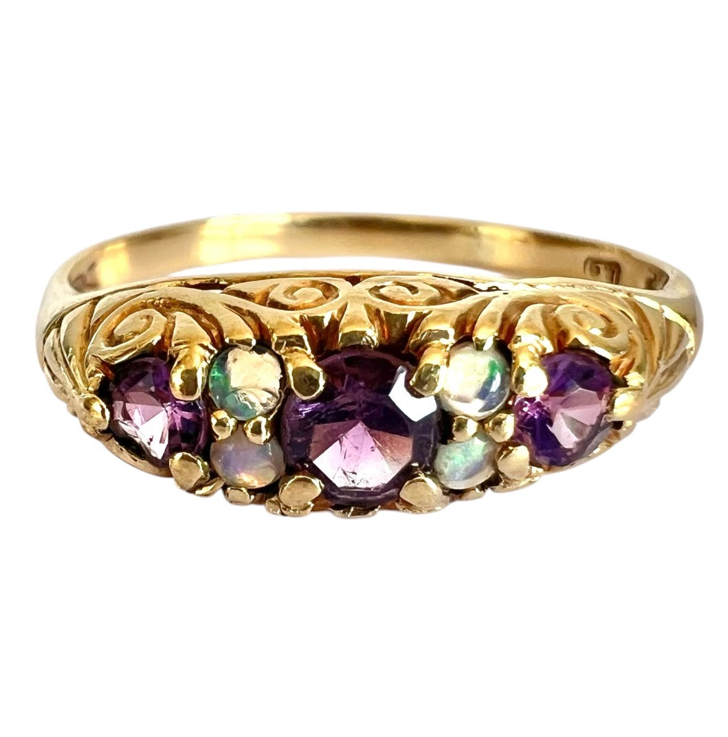 Vintage 9ct Gold Opal & Amethyst Ring – London 1976 – Size U