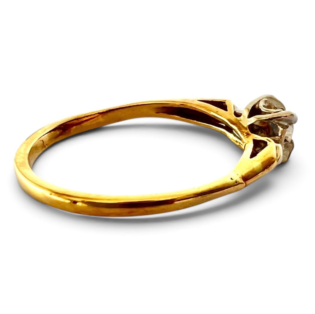 Vintage 18ct Yellow & White Gold Diamond Solitaire Ring 18CT Size K½