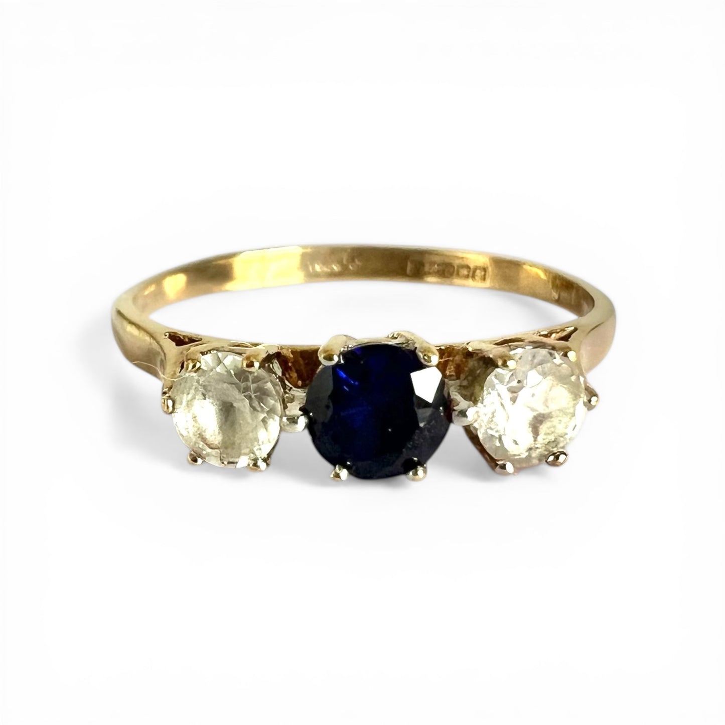Close up front view of setting, Vintage 9ct Gold Sapphire Trilogy Ring – Three Stone Design, Size P 1/2, on a white background 